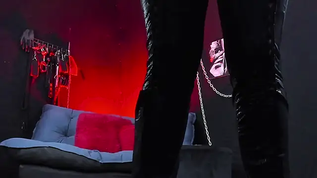 KatrinaStone online show from March 24, 2026, 10:37 pm