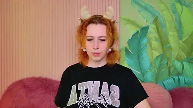 Evie Berret online show from December 17, 2025, 10:54 am