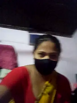 hot-amrutaa online show from November 7, 2025, 4:40 pm