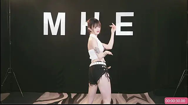 MHe-002 online show from April 12, 2026, 10:09 am