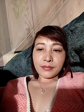 Missa-kute20 online show from February 9, 2026, 2:43 pm