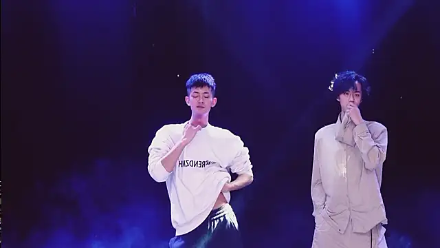 Snapshot of AAA-winner chatting on January 19, 2026, 4:27 am AAA-winner online show from January 19, 2026, 4:27 am