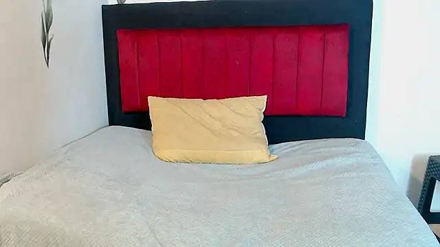 AMARYXS online show from February 19, 2026, 6:37 pm