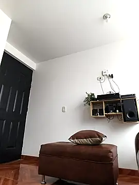 ALEJA  22 online show from December 2, 2025, 12:32 pm