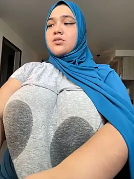 sweetmuslim01 online show from January 23, 2025, 8:24 pm