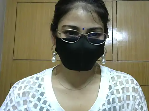 Snapshot of Fairy_Pie chatting on July 1, 2026, 7:13 pm Fairy Pie online show from July 1, 2026, 7:13 pm