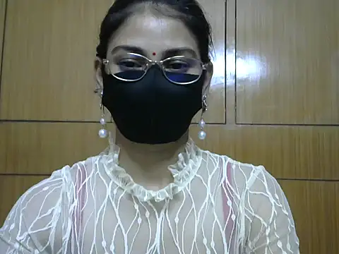 Snapshot of Fairy_Pie chatting on July 10, 2026, 7:27 pm Fairy Pie online show from July 10, 2026, 7:27 pm