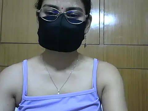 Snapshot of Fairy_Pie chatting on July 14, 2026, 7:19 pm Fairy Pie online show from July 14, 2026, 7:19 pm