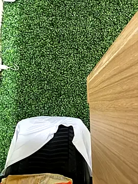 Sara  Secret online show from November 25, 2025, 7:58 pm