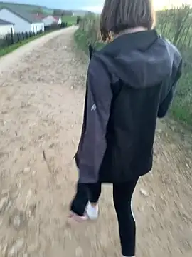 Snapshot of roroandjujuLoveX chatting on February 24, 2026, 5:22 pm roroandjujuLoveX online show from February 24, 2026, 5:22 pm