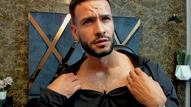 Snapshot of Jacob_Benelli chatting on February 17, 2026, 11:33 pm Jacob Benelli online show from February 17, 2026, 11:33 pm