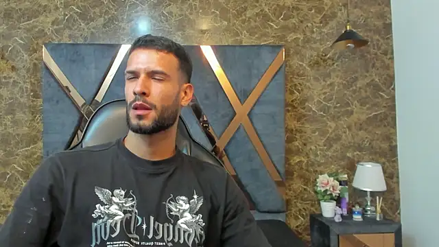 Jacob Benelli online show from March 10, 2026, 11:21 pm