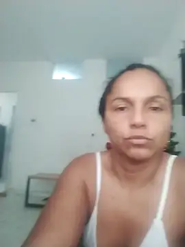  Lizeth  online show from December 20, 2025, 4:47 pm