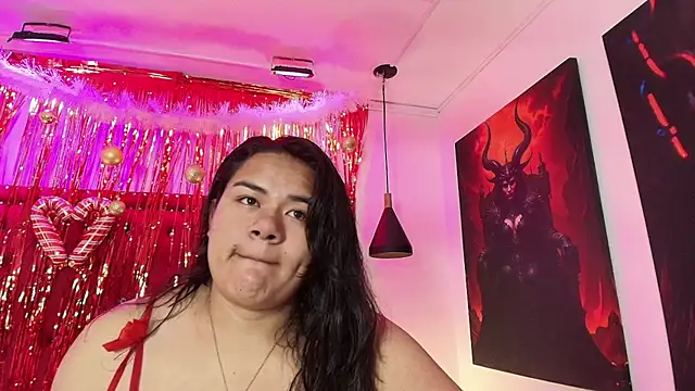 Snapshot of Bella_donnaS chatting on December 20, 2025, 3:46 am Bella donnaS online show from December 20, 2025, 3:46 am