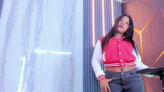 sexy hot spot online show from November 7, 2025, 9:15 pm