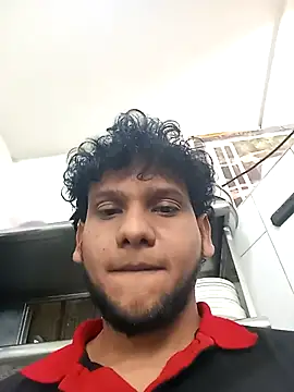 prototipoA45 online show from December 14, 2025, 6:23 pm