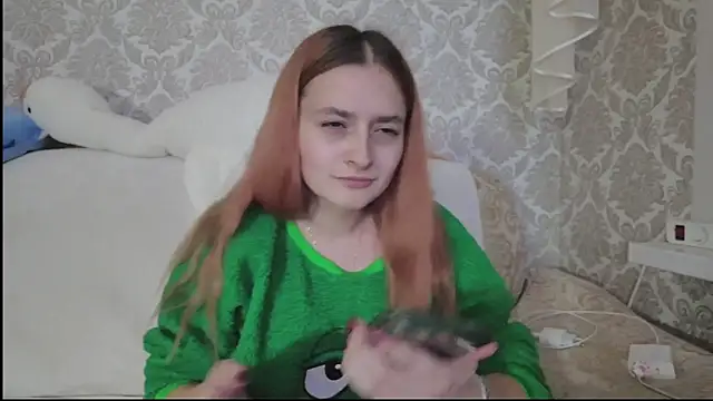 Snapshot of SweetLiaison chatting on November 13, 2025, 4:50 pm SweetLiaison online show from November 13, 2025, 4:50 pm