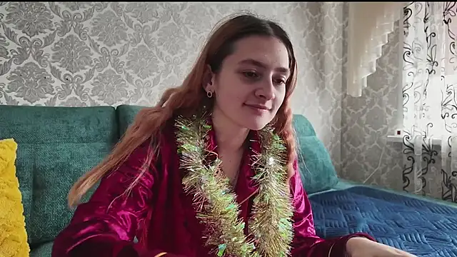 Snapshot of SweetLiaison chatting on December 16, 2025, 9:14 am SweetLiaison online show from December 16, 2025, 9:14 am