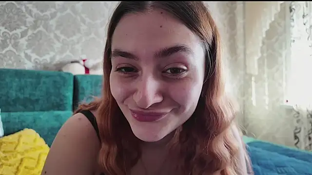 Snapshot of SweetLiaison chatting on February 1, 2026, 8:24 am SweetLiaison online show from February 1, 2026, 8:24 am