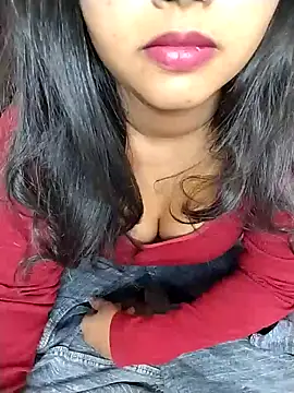 Sexy Divya   online show from March 5, 2026, 5:36 am