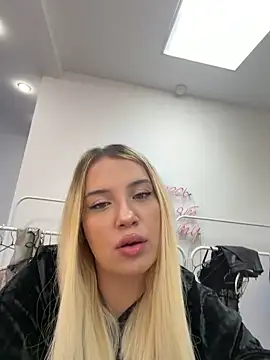 KilianaNoir online show from February 16, 2026, 8:21 am