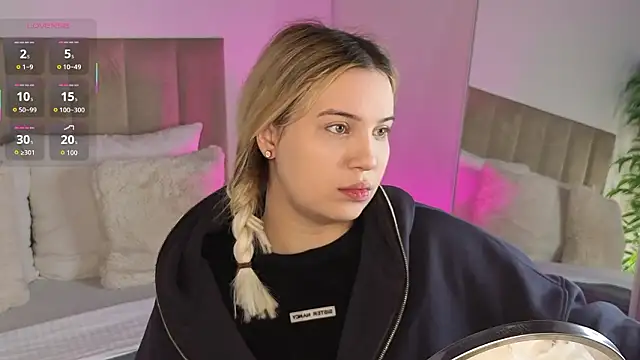 KilianaNoir online show from February 22, 2026, 6:46 am