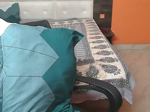 DoremonGirl online show from February 3, 2026, 6:22 am