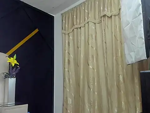 Snapshot of ShanellDiaz_ chatting on February 21, 2026, 2:34 am ShanellDiaz online show from February 21, 2026, 2:34 am