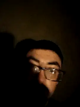 juliann boy online show from February 3, 2026, 4:43 am