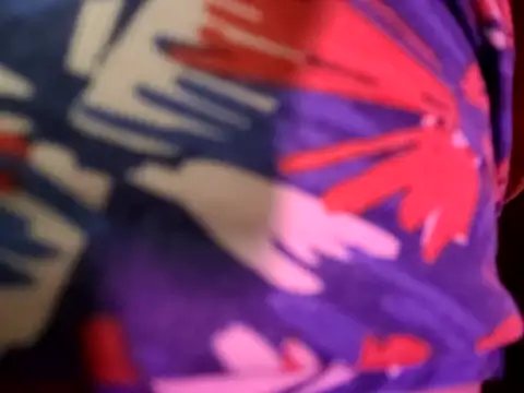 Olifesse online show from November 14, 2025, 6:28 pm