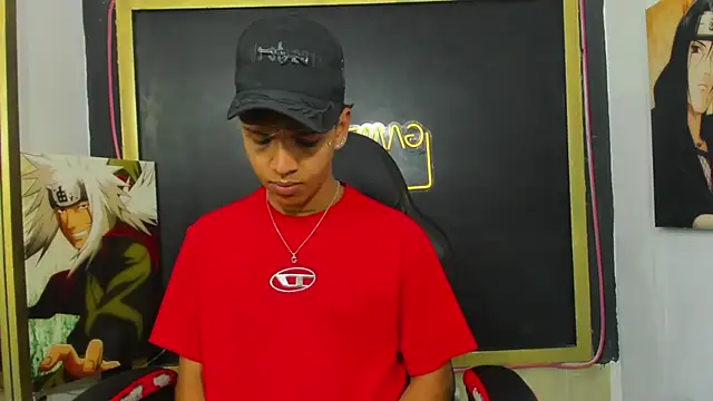 Snapshot of Timmy_Kiing_ chatting on November 30, 2025, 8:35 pm Timmy Kiing online show from November 30, 2025, 8:35 pm