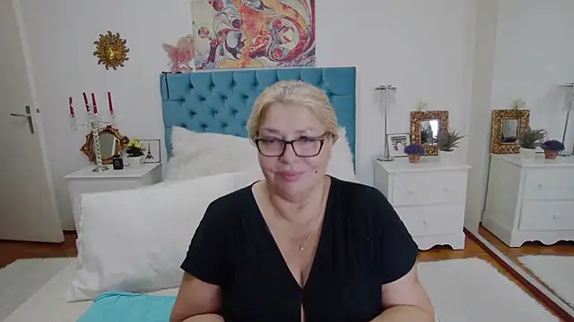 ByaStorm online show from September 21, 2025, 6:20 pm