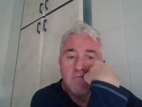 Snapshot of Cumlover5534 chatting on February 10, 2025, 12:18 pm Cumlover5534 online show from February 10, 2025, 12:18 pm