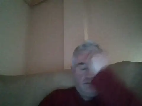 Snapshot of Cumlover5534 chatting on February 16, 2025, 9:37 am Cumlover5534 online show from February 16, 2025, 9:37 am