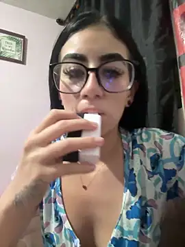 SCARLETT INK  online show from April 5, 2026, 12:19 am