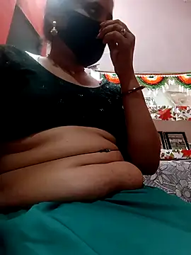 Karina jann online show from March 11, 2026, 4:35 pm