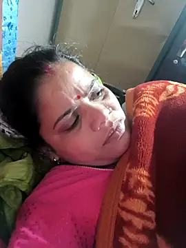 Hot suini online show from February 21, 2026, 4:19 pm