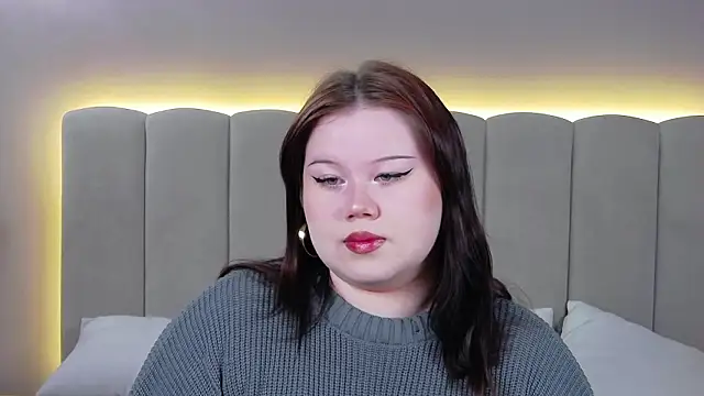 EvaNova  online show from February 25, 2026, 4:22 am