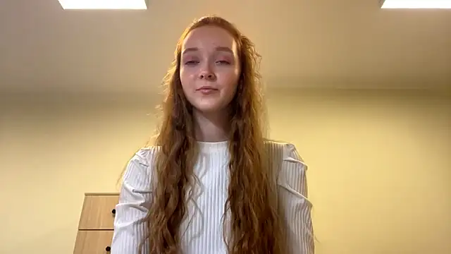 Snapshot of NormaKitka chatting on November 12, 2025, 1:00 pm NormaKitka online show from November 12, 2025, 1:00 pm