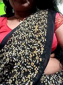 Quin love143 online show from December 4, 2025, 9:18 am