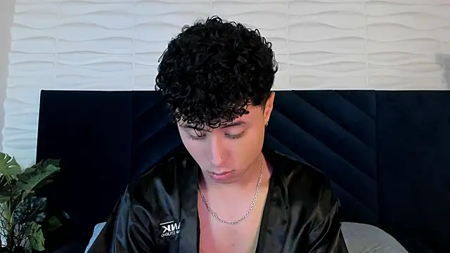 Noah dupont  online show from January 5, 2026, 5:27 pm