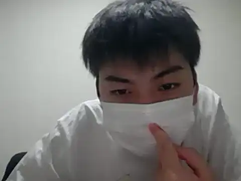 shunshun001006 online show from November 16, 2025, 2:11 pm