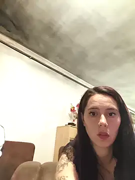 Snapshot of MickNanaa chatting on December 1, 2025, 8:52 am MickNanaa online show from December 1, 2025, 8:52 am