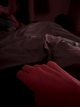 groschibre40100 online show from November 15, 2025, 9:11 pm