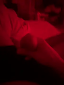 groschibre40100 online show from November 25, 2025, 11:05 pm