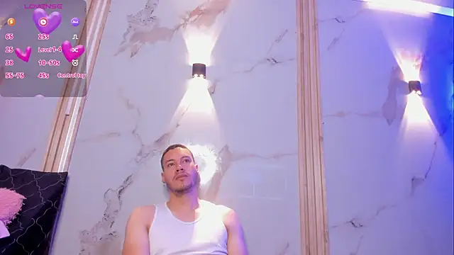 Aron and molly online show from February 19, 2026, 12:12 pm