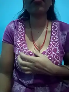 Nisha Hindi online show from December 19, 2025, 8:32 am