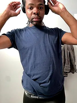 Mr Sirthedom online show from November 28, 2025, 8:06 am