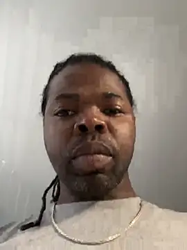 Snapshot of Mr_Sirthedom chatting on June 10, 2026, 8:08 pm Mr Sirthedom online show from June 10, 2026, 8:08 pm