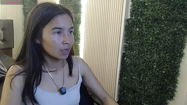 bunnywhite21 online show from January 5, 2026, 5:27 pm